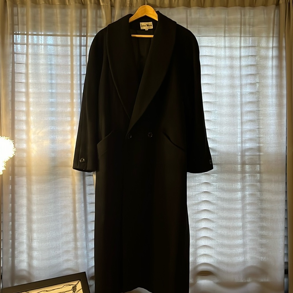 Long Black Lambswool & Cashmere Coat